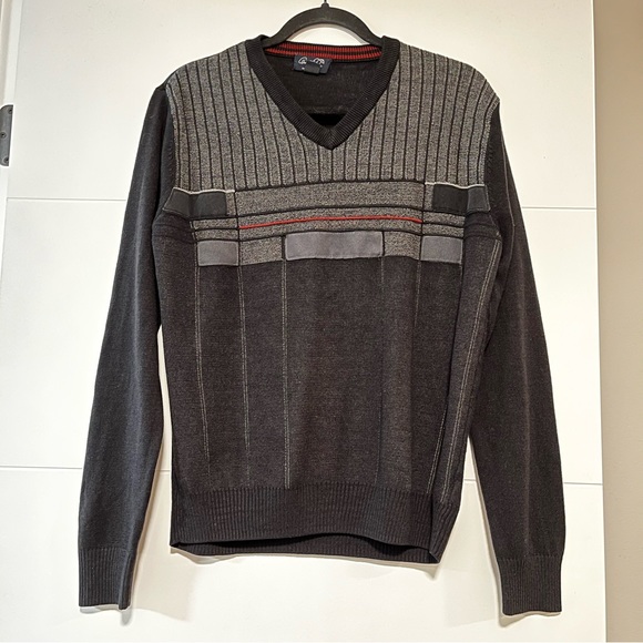 Arnold Palmer | V-Neck Sweater - Picture 1 of 13